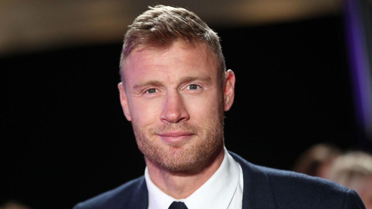 Freddie Flintoff recently made his first public appearance at the England-New Zealand one-day international match. spritelybud.com