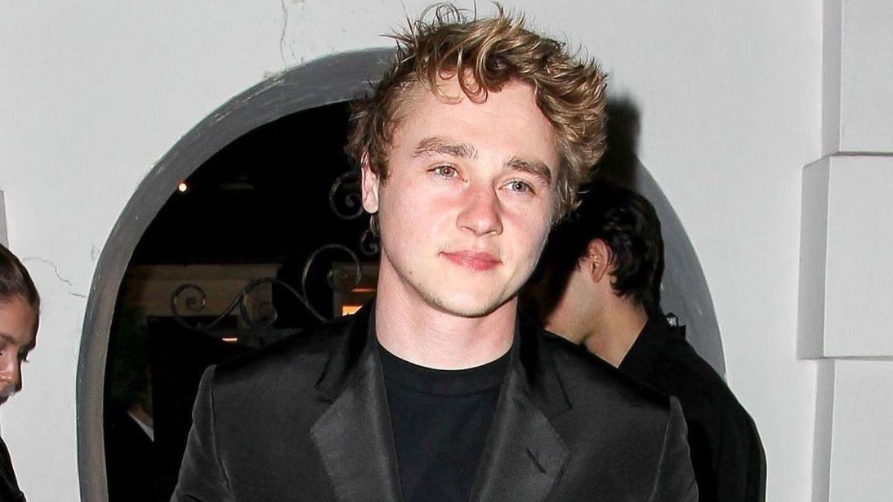 Is Ben Hardy Gay? What Is His Sexuality? spritelybud.com