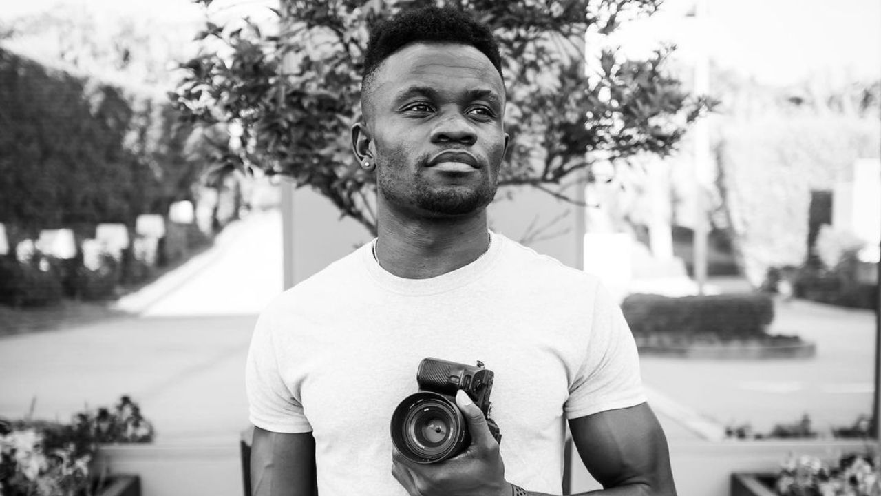 According to Kwame's LinkedIn profile, he currently works as a business developer and photographer. spritelybud.com