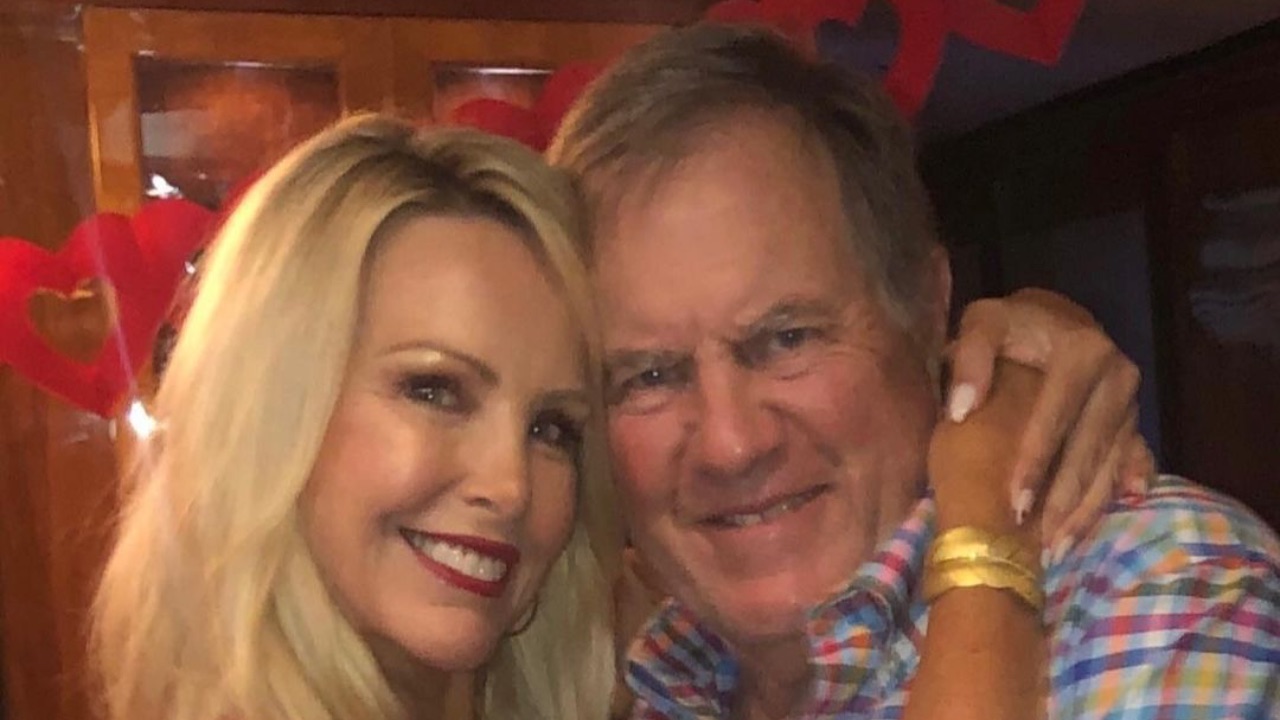 Linda Holliday is a former presenter who was in a relationship with Bill Belichick for over 16 years